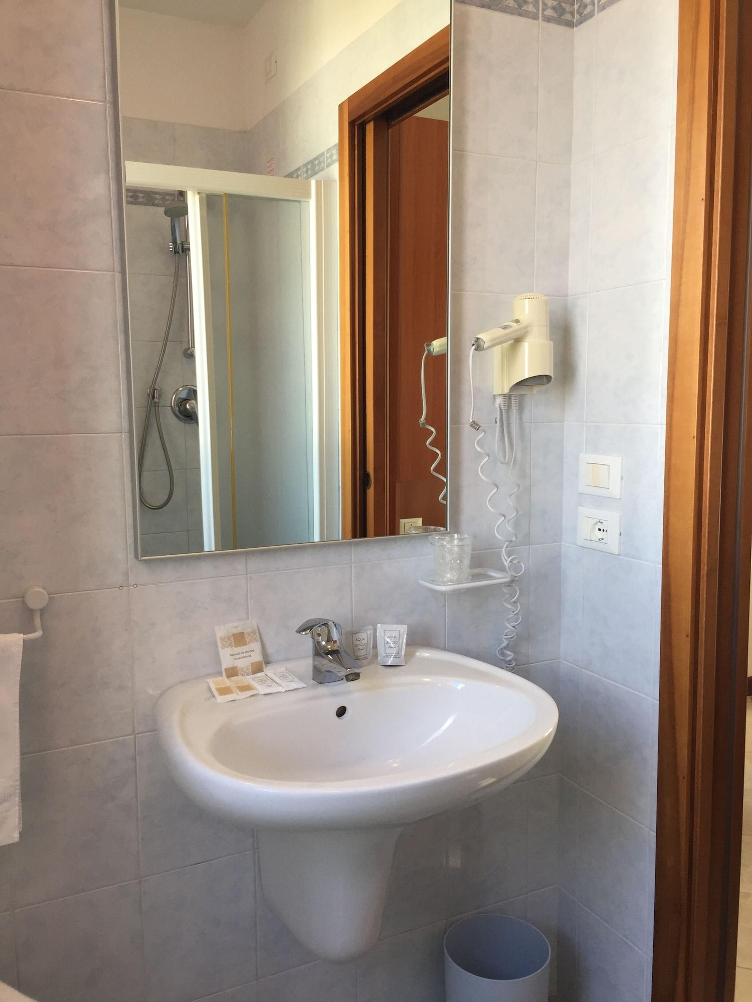 Hotel Storione Лидо ди Йезоло Екстериор снимка